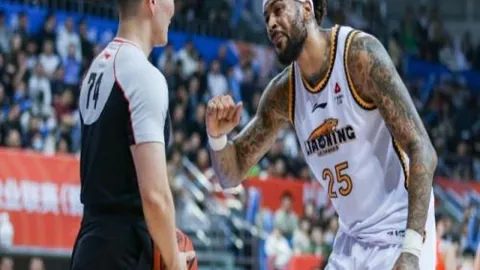 中国重汽激情闪耀 2025 F1中国大奖赛舞台